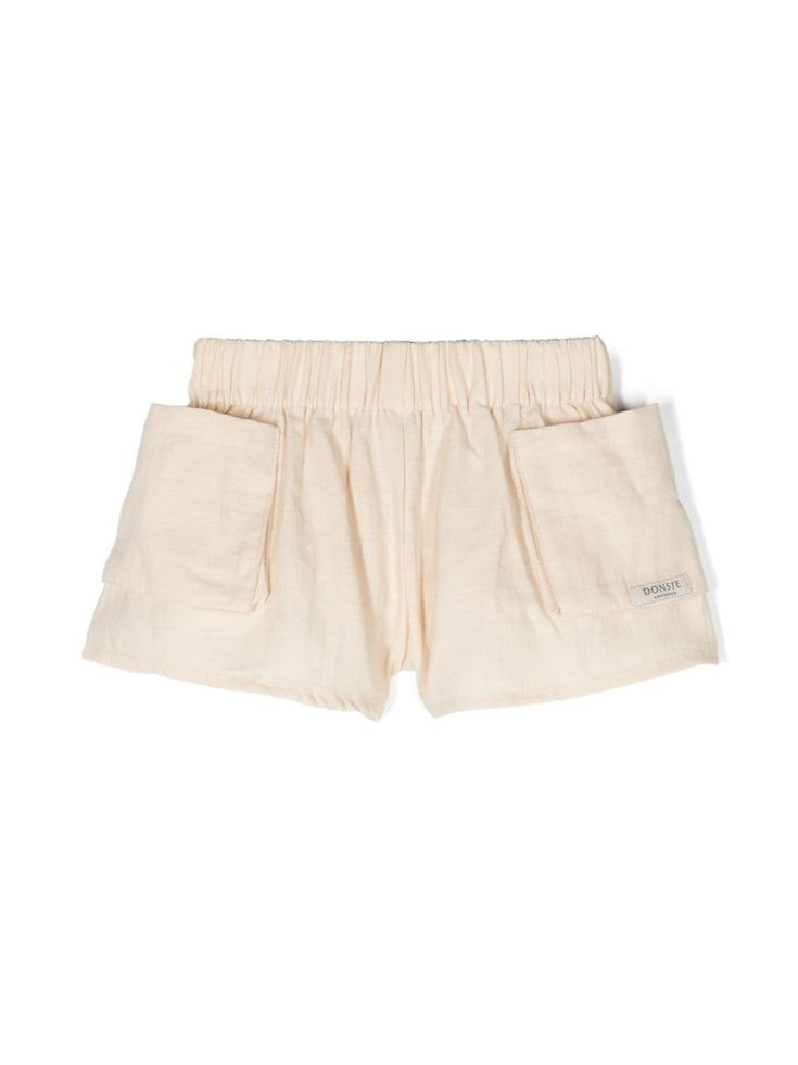 beige cotton interlock twill weave mini logo tag elasticated waistband two side patch pockets wide leg Mini Logo, Mini Logos, Twill Weave, Logo Tag, Cotton Shorts, Short Outfits, Boy Outfits, Patch Pocket, Casual Shorts