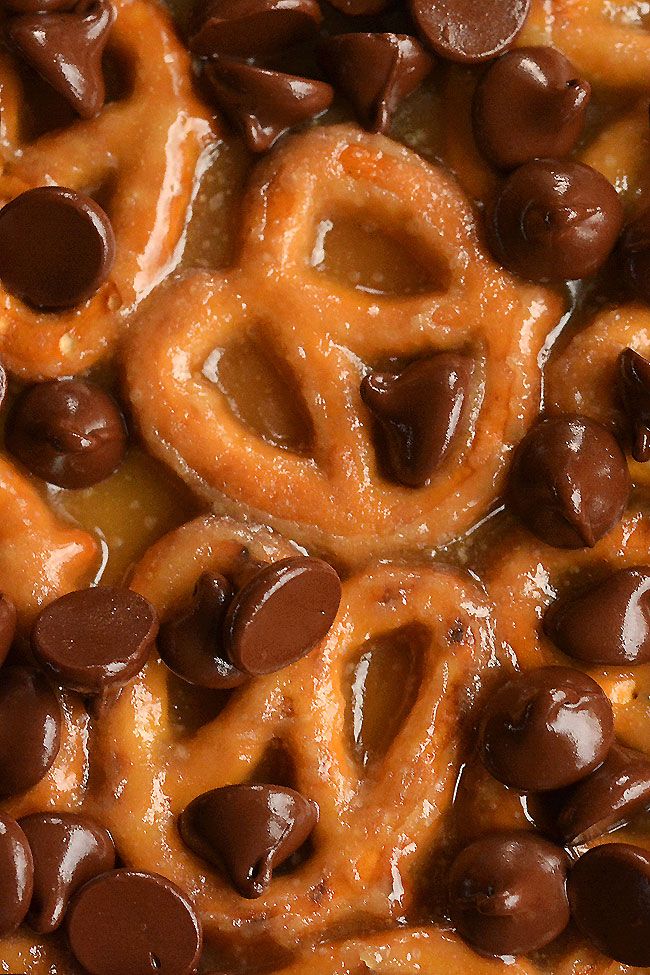 chocolate covered pretzels and caramel on top of each other