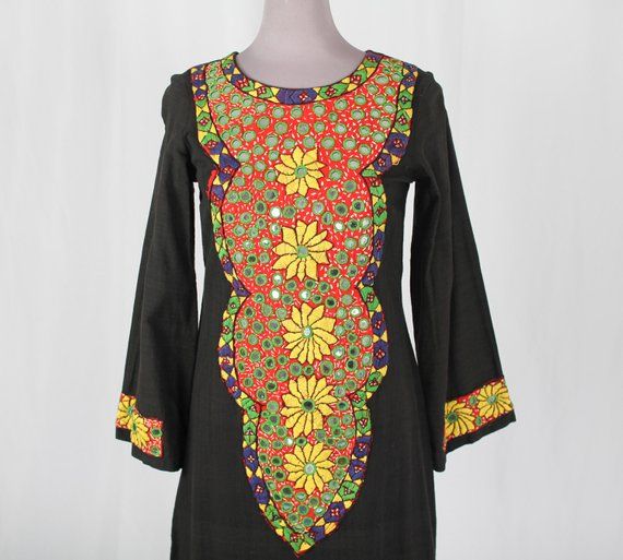 Pakistani Embroidered Mirror Maxi Dress Embroidered Gowns, Circular Mirrors, Velvet Cocktail Dress, Edwardian Dress, Maxi Robes, Linen Maxi Dress, Black Linen, Embroidered Design, Dress Clothes For Women