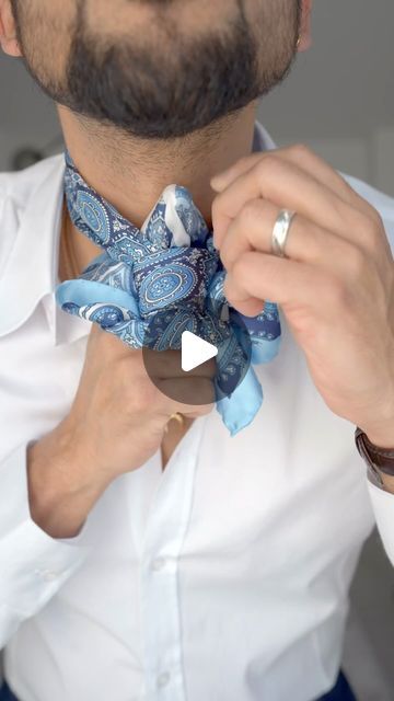 Mens Ascot Scarf, Men Neck Scarf Outfit, Neckerchief Outfit Men, Ascot Outfits For Men, Neck Scarf Men, Neck Scarf Outfit, Scarf Outfit Men, Mens Scarf Fashion, Ascot Outfits