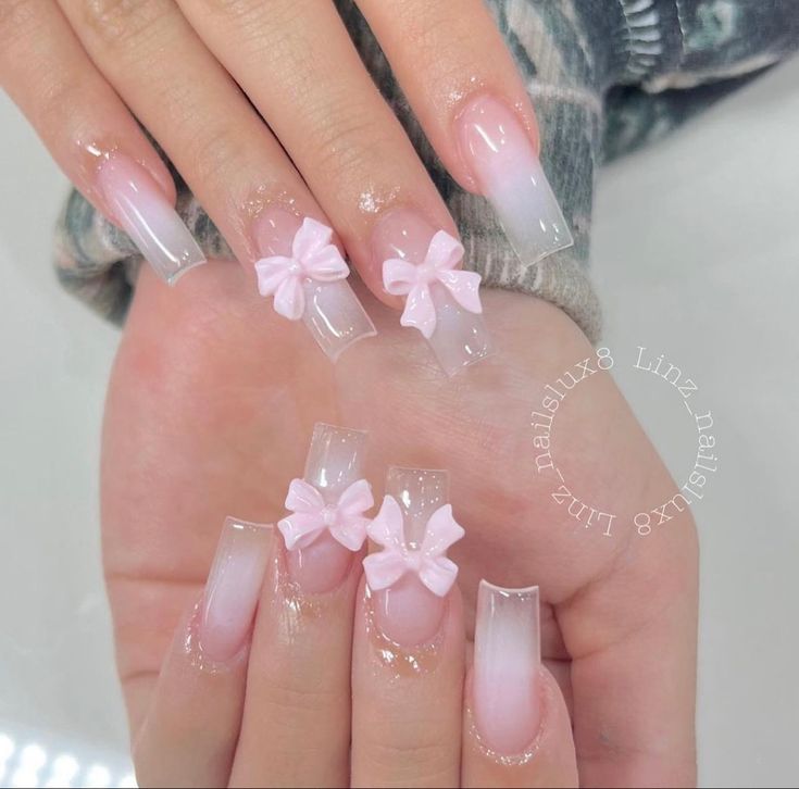 Acrylic Nails With Bow Charms, Short Nails With Bow Charm, Pink Nails With Bow Charm, Nail Inspo 2024 Square, Coquette Valentines Nails, Japanese Nail Designs Kawaii, Nails Bow Charm, Bow Charm Nails, Nails With Bow Charm