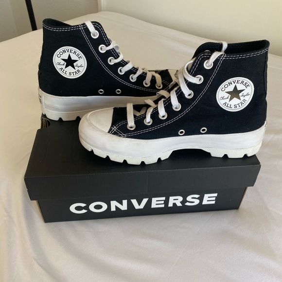 Chuck Taylor All Star Lugged Converse Converse Shoes High Top Platform, Shoes Converse Platform, Chuck Taylor All Star Lugged Outfit, Converse Lugged Outfit, Converse Shoes Platform, Converse Shoes Aesthetic, Converse Chunky, Chunky Converse, Lugged Converse