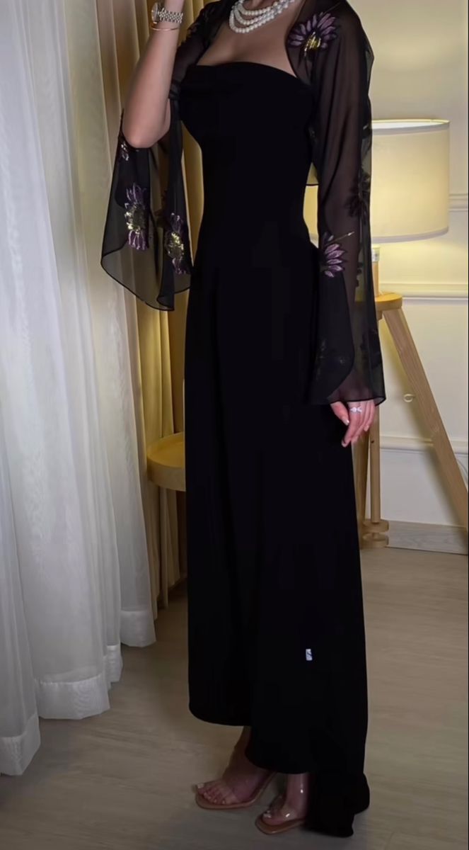 Flare Sleeves Dress, Bolero Over Dress, Disgner Dress, Long Sleeve Black Prom Dress, Maxi Dresses With Sleeves, Long Sleeve Formal Dress, Black Formal Gown, Detachable Sleeves, Elegant Dresses Classy