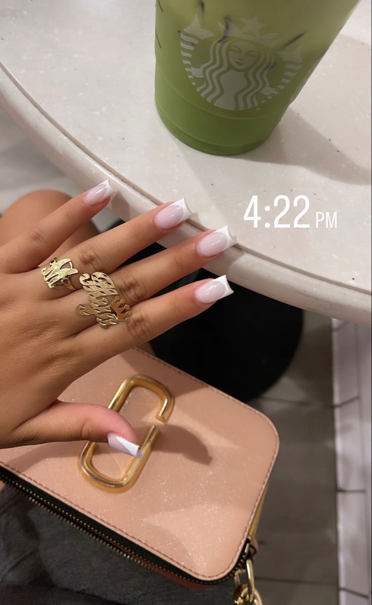 Baddie Short French Tip Nails, C Shape Nails, Baddie Square Nails, White On White French Tip Nails, Neutral French Tip, Acrylic Shorties, Cute Medium Length Nails, Nail Instagram Story, Gel X Nails Ideas