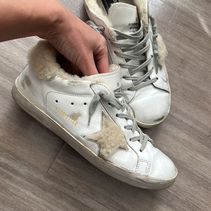 Golden Goose Size 10 Winter Lace-up Sneakers With Leather Sole, Winter High-top Sneakers With Removable Insole, Winter Low-top Sneakers With Leather Sole, Designer Low-top Winter Sneakers, Shoes Golden Goose, Goose Shoes, Golden Goose Shoes, Golden Goose, Womens Shoes Sneakers