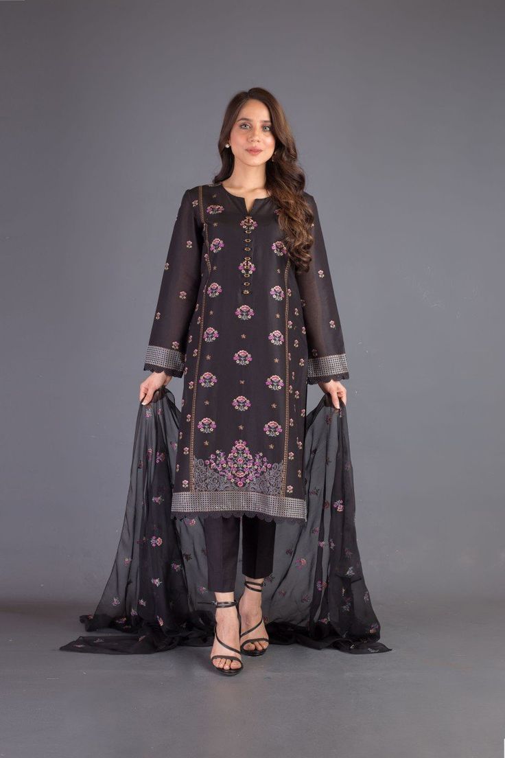 Bareeze Daman Range Bnl1015 Black Collection 2021 Suits For Wedding, Pakistani Designer Suits, Gul Ahmed, Pakistani Designers, Shalwar Kameez, Stylish Dress Designs, Pakistani Outfits, Designer Suits, Dress Designs