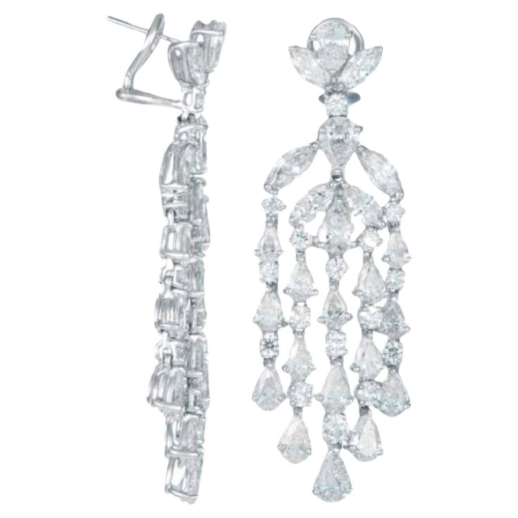 Diamond Chandelier Earrings in Platinum Platinum earrings with 18.05 carats of fancy cut diamonds Diamond specifications: Nearly colorless, VS/SI clarity This product comes with a certificate of appraisal This product will be packaged in a custom box Composition Platinum 18.05 ct diamonds Ref: DEA1676 Formal Diamond Drop Chandelier Earrings, Luxury Drop Chandelier Earrings For Formal Occasions, Luxury Formal Chandelier Earrings With Prong Setting, Luxury Diamond Chandelier Earrings, Formal Diamond Cut Chandelier Earrings, Formal White Brilliant Cut Chandelier Earrings, Luxury Chandelier Earrings With Brilliant Cut Cubic Zirconia, Luxury Pear-shaped Chandelier Earrings For Formal Events, Luxury Diamond Chandelier Earrings With Brilliant Cut