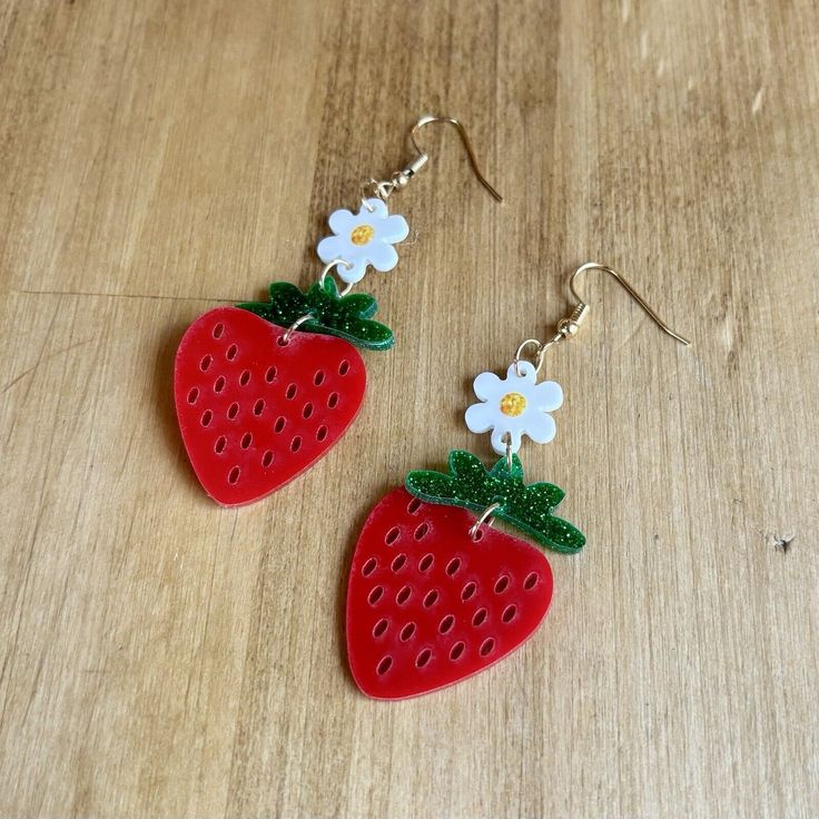 These Strawberry Dangle Stud Earrings Are A Cute Addition To Any Jewelry Collection. The Earrings Are Unbranded And Feature A Stud Style, Making Them Perfect For Everyday Wear. The Strawberry Design Adds A Fun Touch, Making Them A Great Gift Option For Anyone Who Loves Cute And Quirky Jewelry. New With Tags Clay Earrings Easy, Strawberry Clay Earrings, Quirky Pottery, Strawberry Costume, Laser Engraved Earrings, Strawberry Design, Engraved Earrings, Quirky Jewelry, Quirky Earrings