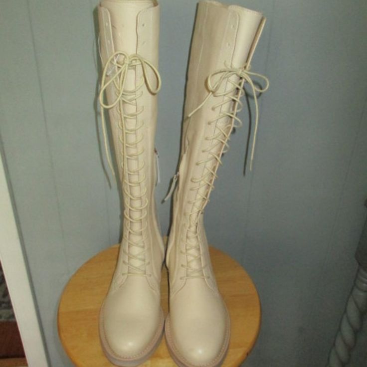 Sam Edelman "Nance", Ivory Leather, Lace Up W/Zip, Riding Boots Women's Size 7.5m Brand New Without Tags Shaft - 16" Heel - 1-1/4" Beige Leather Boots With Laces, White Lace-up Boots With Rubber Sole, Beige Lace-up Boots With Rubber Sole And Round Toe, Beige Lace-up Boots With Leather Sole, Cream Lace-up Boots With Round Toe For Spring, Beige Lace-up Boots With Rubber Sole, White Lace-up Boots With Leather Sole, Beige Leather Sole Lace-up Boots, Beige Boots With Laces And Round Toe