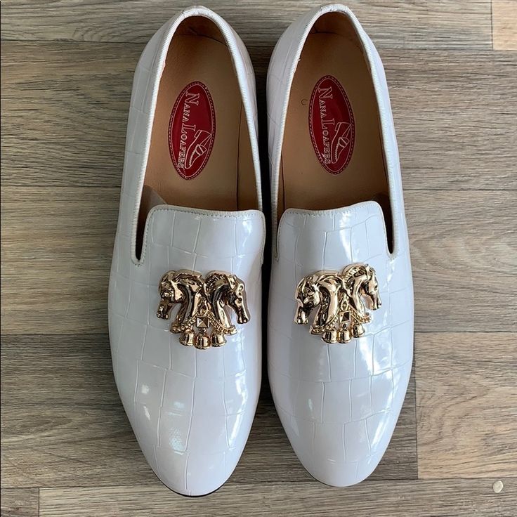 Size 10,11,12,13 Elegant White Flat Heel Dress Shoes, Elegant Flat Dress Shoes For Spring, White Elegant Plain Toe Loafers, Elegant White Plain Toe Loafers, Elegant White Slip-ons With Flat Heel, White Flat Heel Slip-ons For Formal Occasions, Elegant White Loafers For Party, Luxury Formal Slip-ons For Spring, White Round Toe Loafers For Party