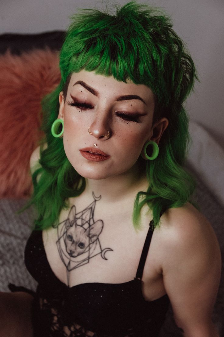 Alternative Girl Hairstyle Mullet Punk Rock Mullet, Formal Mullet Hairstyles, Dyed Tips Mullet, Mullet Wedding Hair, Alternative Hair Mullet, Grunge Mullet Shaved Sides, Mullet Updo, She Mullet, Green Hair Mullet