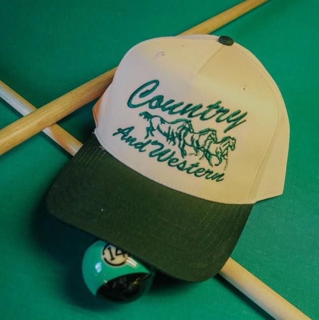 Monday vibes….its Summer wild out there🐴 Western Trucker Hats, Green Trucker Hat, Hats Ideas, Tshirt Graphics, Tee Ideas, Ranch Hand, Country And Western, Beige Hat, Green Embroidery