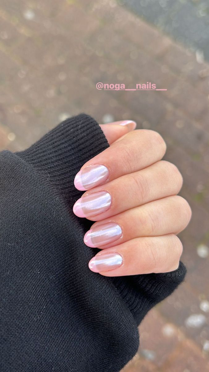 Pink french nails with chrome French Nails With Chrome, Nails With Chrome, Hailey Bieber Nails, Bieber Nails, Rounded Acrylic Nails, Pink Tip Nails, Colored Nail Tips, Pink French Nails, Pink Chrome Nails