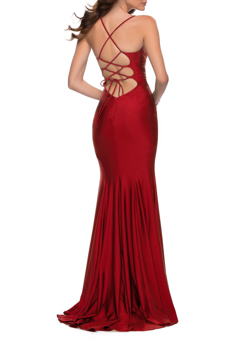 Red Satin Gown, Fitted Prom Dress, Long Jersey Dress, Red Evening Gowns, Cross Front Dress, Satin Gowns, Fitted Prom Dresses, Column Skirt, Trumpet Gown