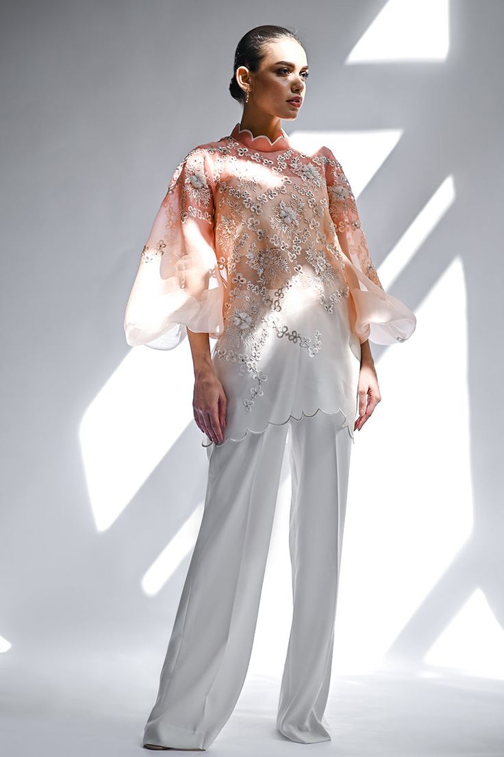 Saba – Sania Maskatiya International Glamorous Organza Sets With Pearl Embroidery, Chic Pants For Wedding And Festive Occasions, Chic Festive Wedding Pants, Chic Festive Pants For Wedding, Chic Wedding Pants For Festive Occasions, Feminine Festive Party Sets, Feminine Party Sets For Festive Occasions, Chic Organza Evening Sets, Festive Elegant Blouse With Sheer Sleeves