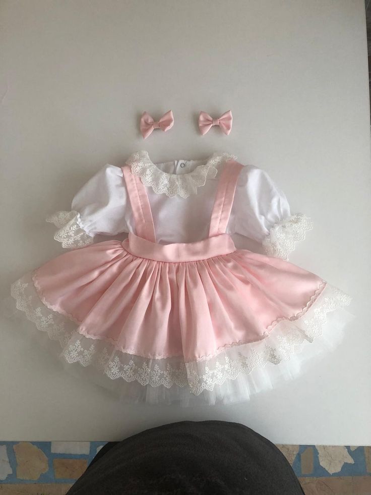 Message with questions Peach Tulle Dress, Pink And White Outfit, Pink Pageant Dress, White Pageant Dresses, Girls Gold Dress, Punk Style Outfits, Baby Boutique Clothing, Light Pink Dress, Girls Pageant Dresses