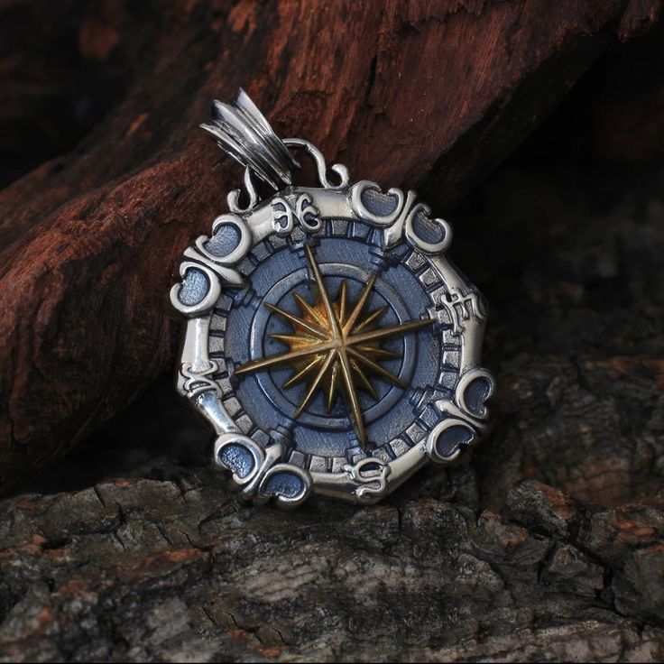 Unveil your adventurous spirit with our Stellar Voyager Compass Pendant. Crafted from high-quality sterling silver, this dual-sided pendant features a nautical compass design with cosmic star accents. Perfect for modern trendsetters seeking a touch of vintage charm, this unique necklace complements any outfit. Material: S925 Silver Craft: Vintage Craft Weight: about 15.5g Size: 31mm * 27mm Vintage Compass Pendant Jewelry, Vintage Round Compass Jewelry, Vintage Silver Necklaces For Travel, Vintage Silver Necklace For Travel, Vintage Compass Design Round Pendant Jewelry, Vintage Round Compass Pendant Jewelry, Amulet Style Pendant Jewelry With Compass Design, Silver Metal Jewelry For Travel, Antique Compass Medallion Jewelry