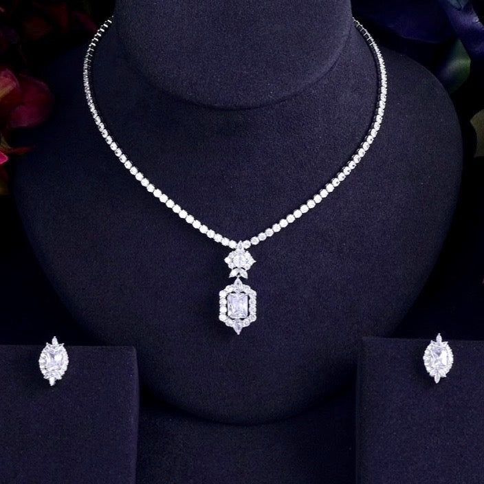 Wedding Jewelry - Silver Cubic Zirconia Bridal Jewelry Set Silver Wedding Jewelry, Bridal Jewelry Set, Bridal Jewelry Sets, Exquisite Design, Savannah, Savannah Chat, Jewelry Set, Bridal Jewelry, Jewelry Sets