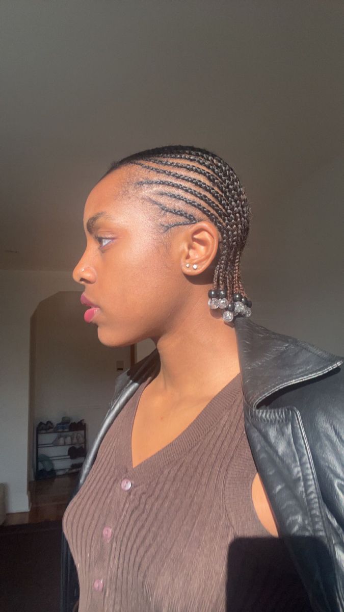 Short Natural Hair Cornrow Styles, Cornrows Natural Hair Short, Natural Hair Cornrows Short, Natural Cornrow Hairstyles For School, Natural Cornrow Hairstyles Short Hair, Freehand Cornrows, Freehand Hairstyle For Black Women, Cornrows On Short Hair, Freehand Hairstyle