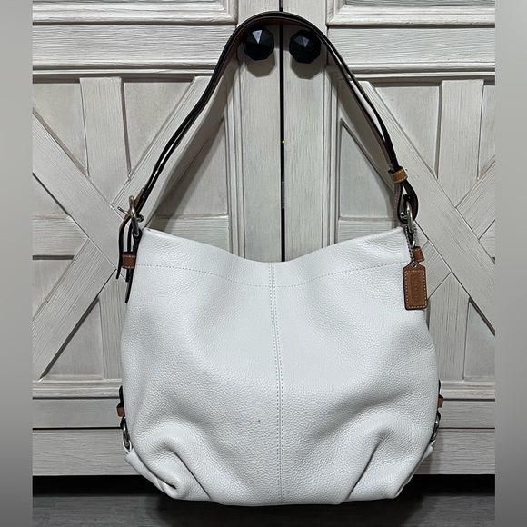 Coach Pebbled Leather Convertible Bag Convertible Bags, Coach Handbags, Pebbled Leather, Free Photos, Convertible, Duffle Bag, Shoulder Strap, Color White, Handbags