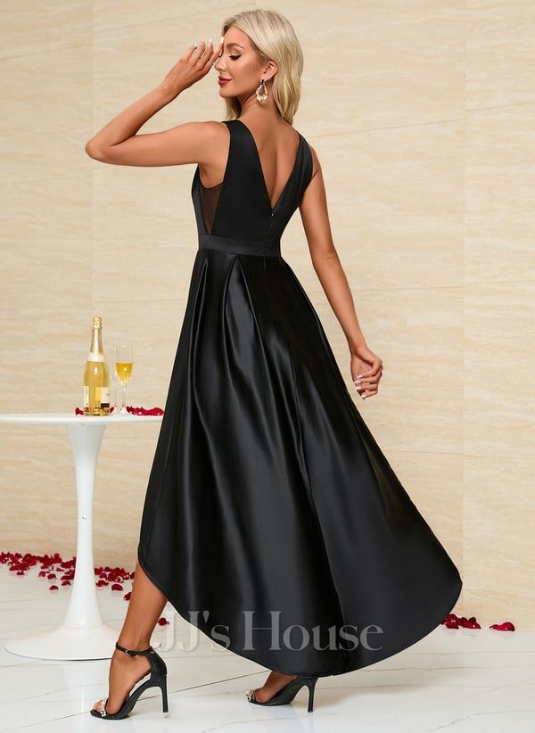 No Satin Asymmetrical Maxi Boat Neck Spring Summer A-line Yes Black S Height:5.7ft(174cm) Bust:33.5in(85cm) Waist:26in(66cm) Hips:36in(91cm) Asymmetrical Dress Black Dresses Online, Different Types Of Dresses, Asymmetrical Maxi Dress, House Shop, Style Trends, Types Of Dresses, Black Dresses, Asymmetrical Dress, Boat Neck