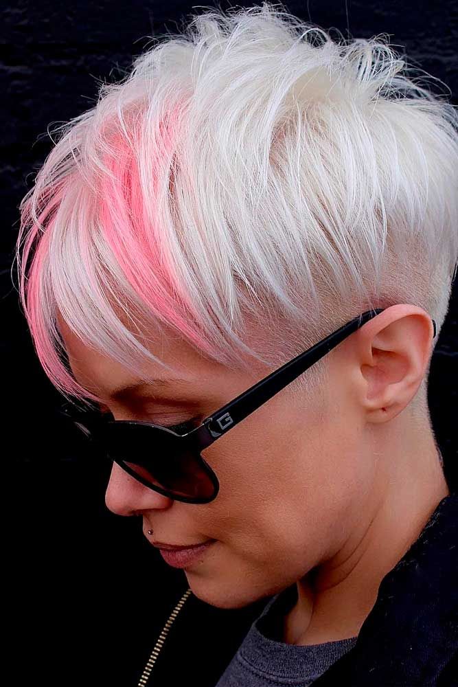 40 Blonde Short Hairstyles For Round Faces Blonde Short Hairstyles, Messy Blonde Bob, Short Hairstyles For Round Faces, Ice Blonde Hair, Ice Blonde, Blonde Short, Blonde Pixie Hair, Pink Highlights, Round Face Haircuts