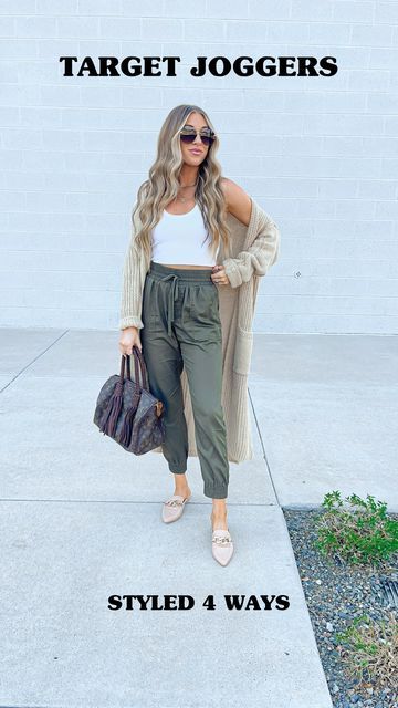 Dressing Up Joggers Outfits, Cargo Joggers Outfits Women, Green Joggers Outfit, Cargo Joggers Outfits, Jogger Pants Outfit Women, Womens Joggers Outfit, Joggers Outfit Women, Green Pants Outfit, Silk Joggers