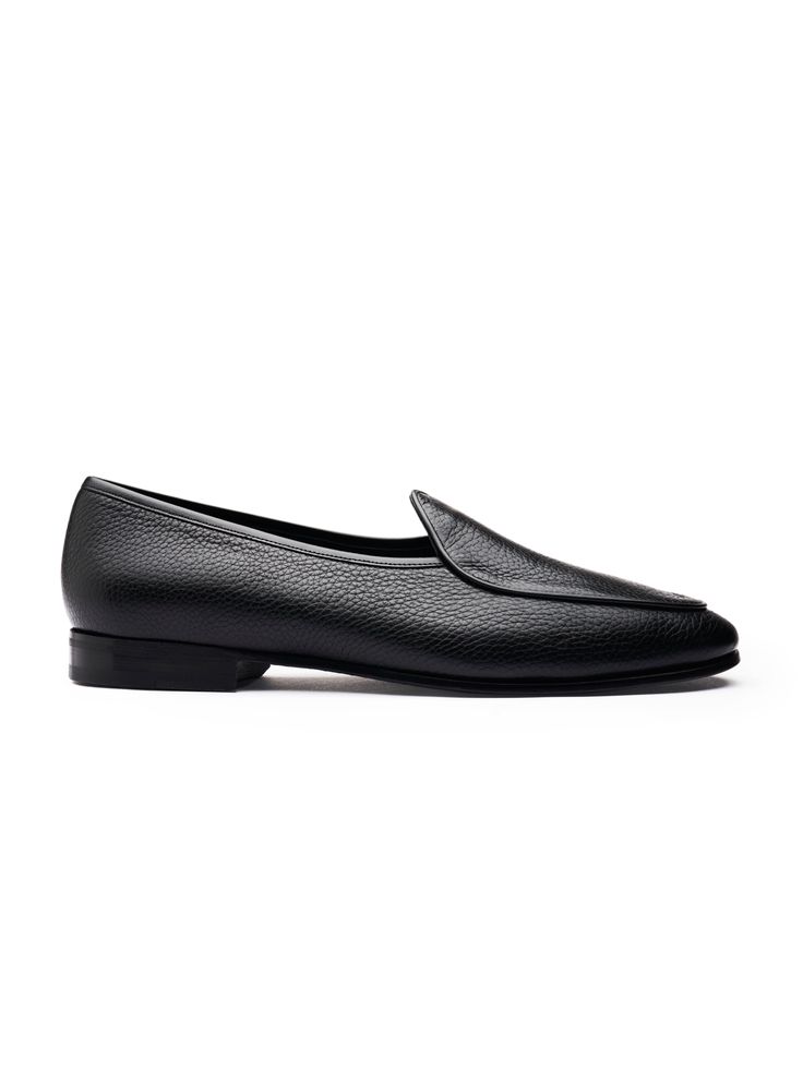 Der Belgian - Schwarzes Hirschleder | MORJAS Classic Black Slip-on Tassel Loafers, Timeless Black Slip-on Loafers, Modern Black Business Loafers, Elegant Business Tassel Loafers With Rubber Sole, Elegant Tassel Loafers With Rubber Sole For Business, Modern Black Tassel Loafers For Formal Occasions, Timeless Loafers For Galas, Timeless Formal Loafers, Modern Black Loafers For Formal Occasions