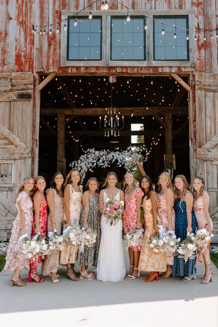 Floral
Barn
Wedding
Bridesmaids
Dresses 
Surprise 
Sunshine 
Beautiful
Midi dresses 
Long dresses 
Floral dresses
Bridesmaids dresses
Colorful florals
Bridesmaids bouquets
Colorful bouquet
Neutral bouquet Bridesmaid Pick Their Own Dress, Bridesmaids Pick Their Own Dress, Colorful Bridesmaids, Bridesmaid Dress Colors, Color Theme, Bridesmaids Dresses, Color Themes, Fun Wedding, Clue