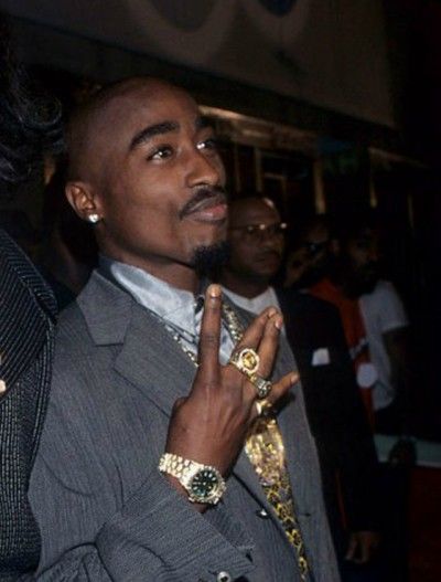 Y A S S S R A Y R A Y© 90s Rap Aesthetic, 2pac Makaveli, Tupac Photos, 90s Rappers Aesthetic, Tupac Makaveli, Tupac Art, Tupac Wallpaper, 90s Rappers, Tupac Pictures