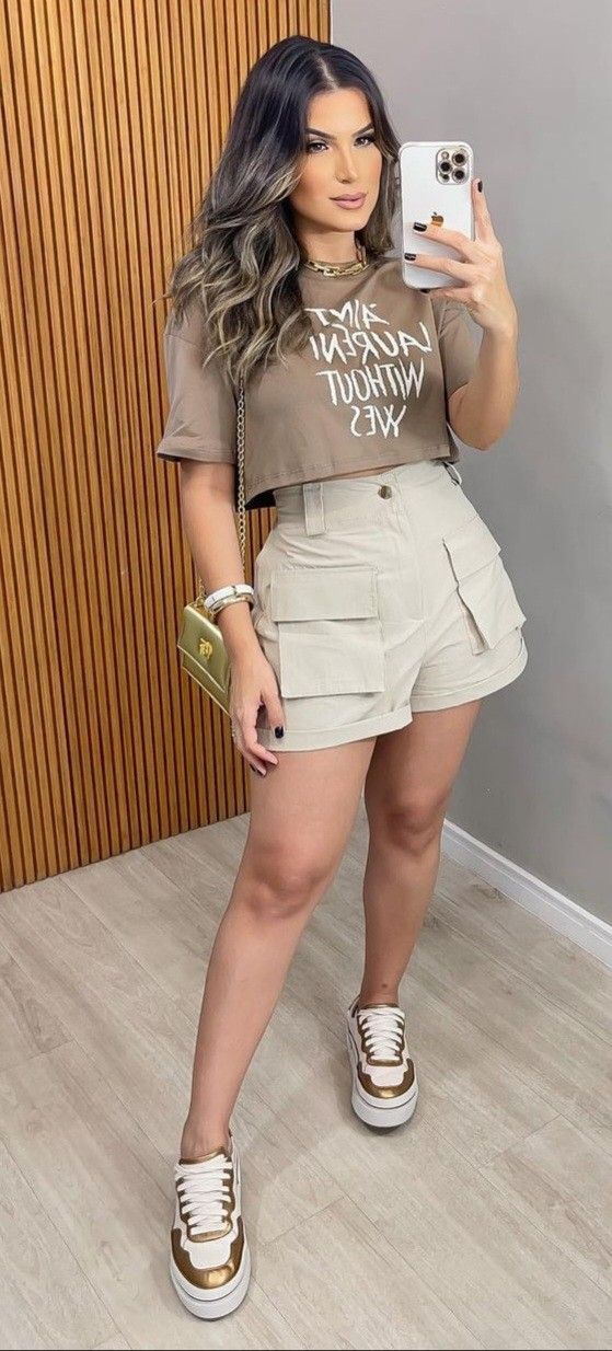 Outfit Chic, Look Short, Outfit Mujer, Looks Party, Cute Comfy Outfits, Beauty Clothes, Summer Fashion Outfits, Basic Outfits, Fall Fashion Outfits