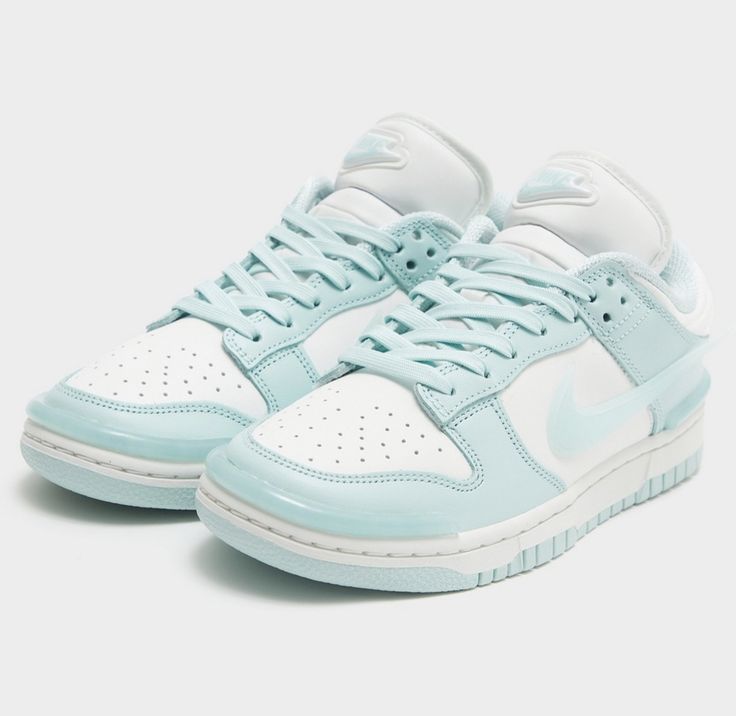 Nike Dunk Low Twist, Birthday 13, Preppy Shoes, Cheap Sneakers, Nike Models, Adidas Football, Cute Sneakers, Football Boots, Jd Sports