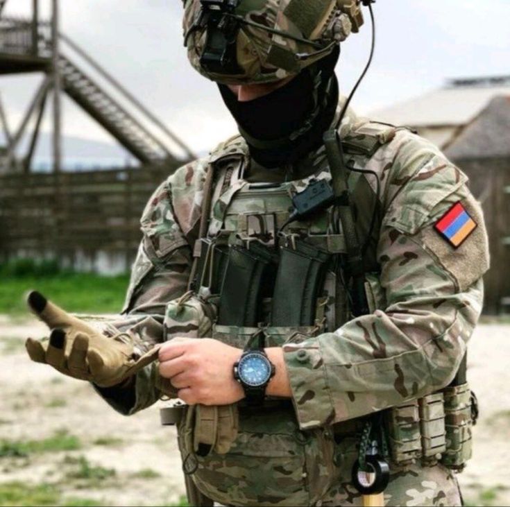 Armenian soldier
Military
Army
Soldier
Soldiers
Armenian soldiers
Zinvor
Zinvorner
Հայ զինվոր
զինվոր Armenia Soldier, Armenian Army, Armenian Military, Armenian Aesthetic, Military Aesthetic, Airplane Fighter, Special Force, Masked Men, Military Photos