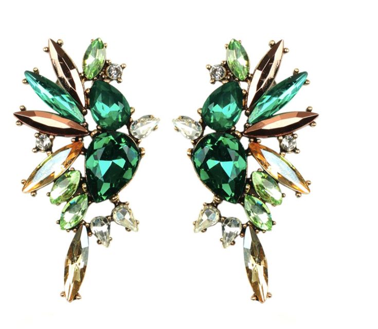 PRICES MAY VARY. Extra LARGE Antique Retro Art Deco Vintage Style Green Emerald Peridot Citrine Champagne Chunky Statement Rhinestone Pageant Drag Queen Bridal Prom Wedding Cluster Earrings Size approx: 1" inches wide x 2" inches long. Wear your hair in an "updo" style and these big sparkly show-stopping earrings will put you in the spotlight. Great gift for collectors and lovers of chunky statement earrings Perfect Gatsby party, costume ball, formal, prom, pageant, drag queen, or wedding access Art Gala, Los Angeles Art, Costume Ball, Green Accessories, Retro Art Deco, Candy Jewelry, Deco Vintage, Retro Jewelry, Art Deco Earrings