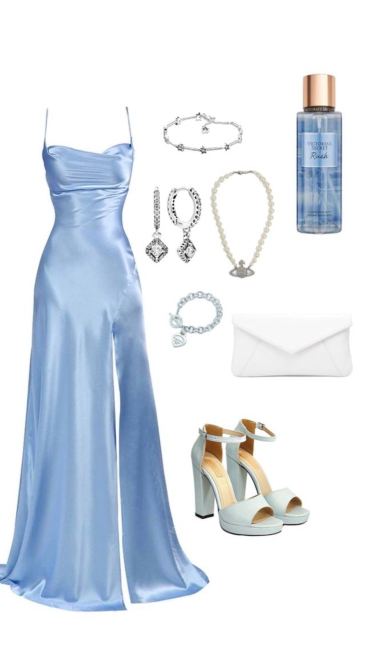 Estilo Blair Waldorf, Blue Tulle Dress, Cute Formal Dresses, Prom Dress Inspo, Prom Outfit, Deb Dresses, Classy Prom Dresses, Stunning Prom Dresses, Party Inspo