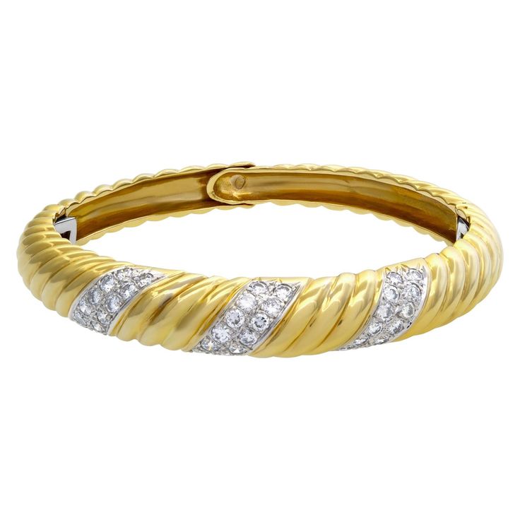 ESTIMATED RETAIL: $6,940 YOUR PRICE: $4,620 - Diamond bangle with approximately 1.80 carats in G-H color VS clarity roun cut diamonds set in 18k yellow gold. Fits 5.5"- 5.75" wrist size. Modern Bangle, Brown Diamonds, Modern Bracelets, Pearl Bangle, Baby Yellow, Diamond Bangle, Brown Diamond, Akoya Pearls, Modern Jewelry