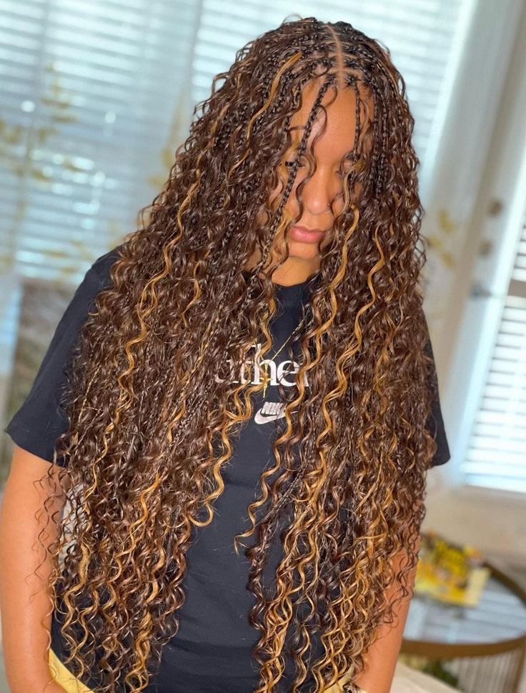 Knotless Braids Styles, Knotless Braids Hairstyles, Shaved Side, Short Box Braids Hairstyles, Big Box Braids Hairstyles, Goddess Braids Hairstyles, Braids Styles, Faux Locs Hairstyles, Box Braids Hairstyles For Black Women