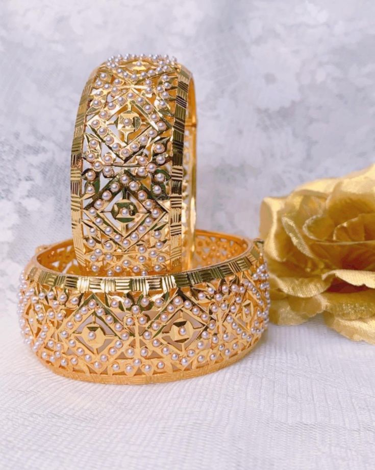 Gold plated jadau bangle “Roya”. Wide width and peak work all over. Elegant Festive Bangle With Zari Work, Elegant Zari Work Bangle For Festive Occasions, Gold Plated Bangle For Festivals, Intricate Design Bangle Bracelets For Festive Season, Gold Cuff Bracelet With Intricate Design For Festive Occasions, Elegant Diwali Bracelets With Zari Work, Elegant Zari Work Bracelets For Gift, Elegant Zari Work Bracelet As Gift, Festive Bangle Bracelet With Intricate Design