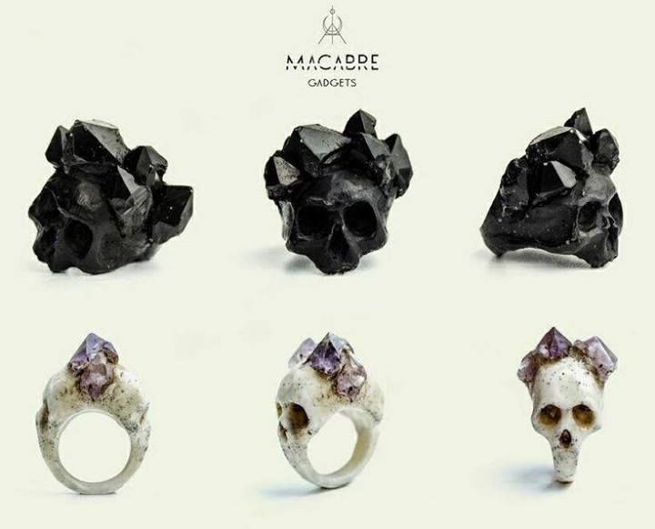 Awesome rings Skull Jewelry, Skull Ring, Skull Art, Accessories Jewelry, Bling Bling, Different Types, Jewelry Inspiration, Beautiful Jewelry, Piercings