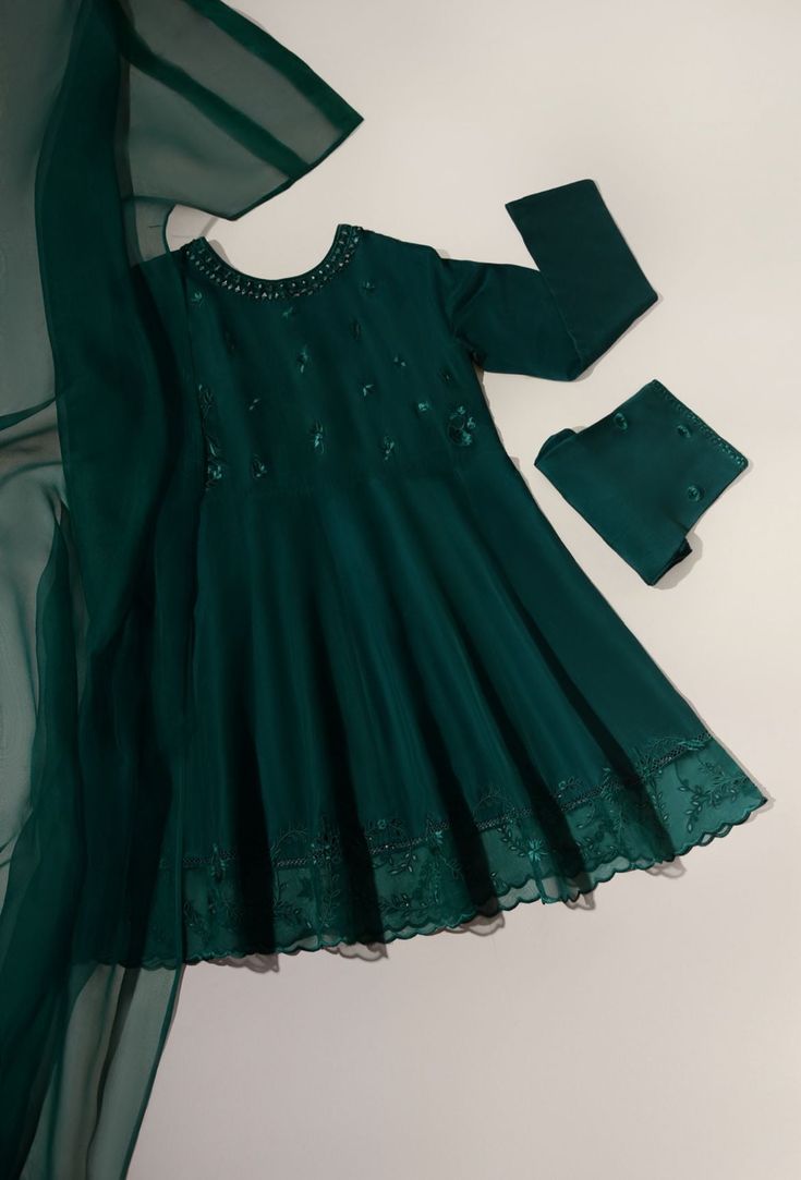 Tamara Emerald | Aghanoor Bridal Short Frock Pakistani, Sheesha Embroidery, Organza Frocks, Agha Noor, Short Frock, Pakistani Dresses Casual, Plain Dress, Organza Dupatta, Cut Work