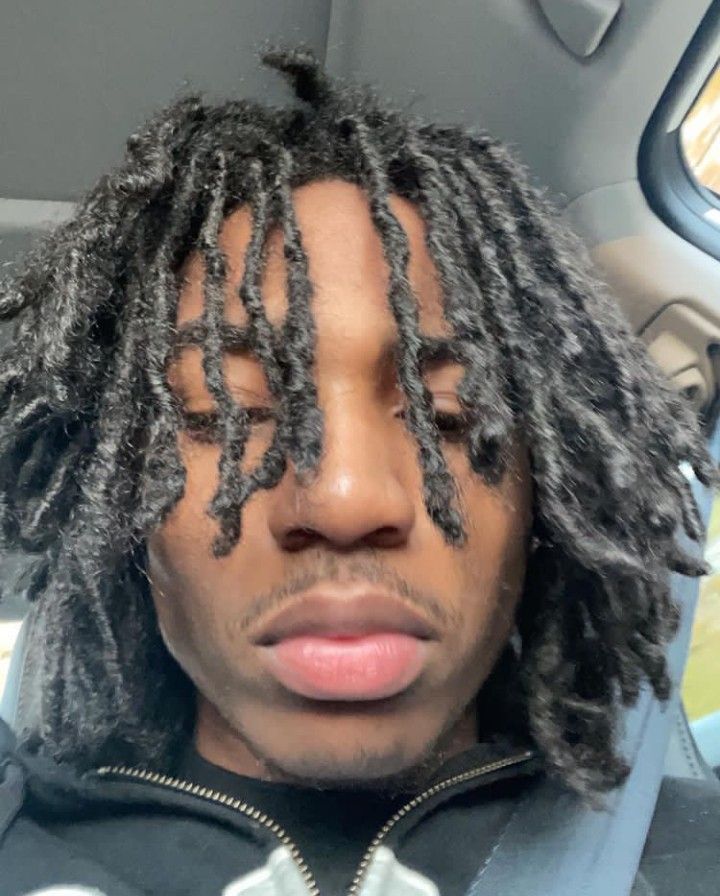 Middle Part Dreads Men, Dreads Black Man, Black Men Locs, Black Men With Dreads, Black Men With Locs, Locs For Men, Dreadlock Men, Dreadhead Boys, Locs Hairstyles For Men