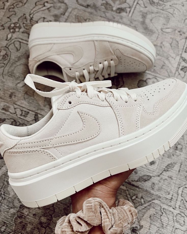 Women’s Nike Jordans, Womens Air Jordans 1, Outfits With Low Nike Blazers, Nike Air Jordan 1 Low Elevate, Nike Shoes Women Platform, Cute Nike Sneakers, Women’s Nike Sneakers, Nike Air Jordan 1 Elevate Low, Air Jordan 1 Elevate Low Outfit