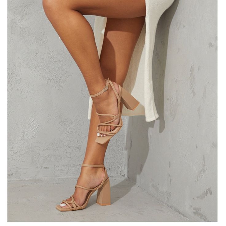 Nude Heels, Never Worn Before, Size 10 Nude Block Heels, Block Heels Wedding, Tan Heels, Prom Shoes, Nude Heels, S 10, Block Heels Sandal, White Pants, Heeled Sandals