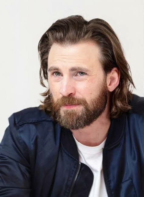 Long Hair Chris Evans, Long Hair Receding Hairline For Men, Chris Evans Long Hair, Chris Evans Haircut, Long Hair Beard, Widow's Peak, Men's Long Hairstyles, Medium Length Hair Men, Boys Long Hairstyles