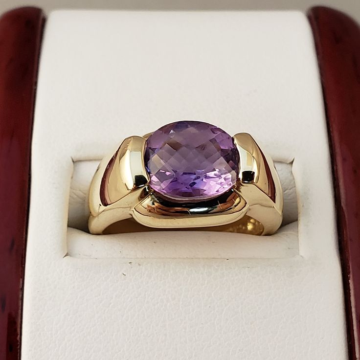 "\"Previously Loved, Not New\" Vintage Amethyst Ring, Featuring a Genuine Amethyst center (*Price of the ring is really gold only. The center is pretty scratched on the surface.*) This Genuine Purple Amethyst center stone is a checkered board cut oval shape. 14k Yellow Gold setting with 2 heavy bars. **Ring size: 6.25 **Amethyst is February's Birthstone, AND 2018 color of the year. This item can be sized up or down 2 sizes for an additional $30.00 Please feel free to contact me anytime, if you h Vintage Amethyst Ring, Checkered Board, Amethyst Rings, Amethyst Ring Vintage, Ring Purple, Lapis Ring, Rings Vintage, Yellow Gold Setting, Purple Band