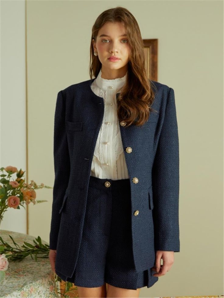 Navy Jacket Outfit, Earth Tones Outfit, Tweed Outfit, Round Neck Design, British Outfits, Princess Ball Gowns, Wardrobe Outfits, Easy Trendy Outfits, Gold Line