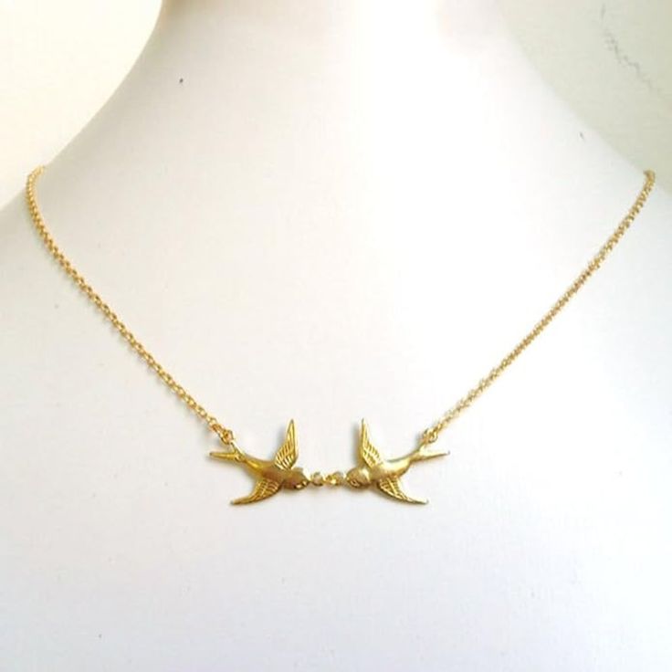 High Quality Materials: Alloy Brand New Without Tags Necklace Length: 24 Inches Anthropologie Gold Necklace With Bird Design As Gift, Gold Pendant Necklace With Bird Design, Bird Pendant Gold, Bird-shaped Bird-design Necklace For Gifts, Anthropologie Jewelry, Angel Wing Necklace, Hobbies To Try, Wing Necklace, Bird Necklace