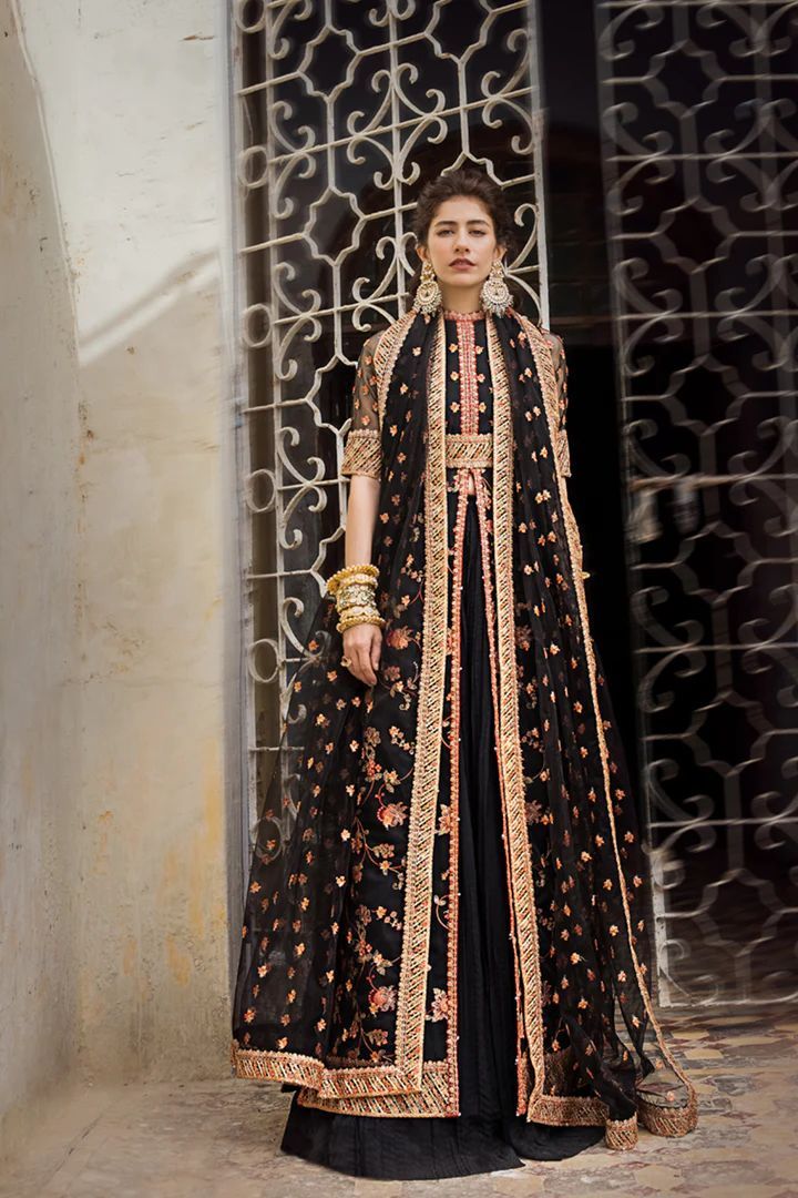 Chiffon Long Pishwas Lehenga Pakistani Party Dresses Pakistani Party Dresses, Lehenga Pakistani, Organza Suits, Pakistani Designer Clothes, Black Lehenga, Organza Sleeves, Lehenga Style, Luxe Wedding, Eid Collection