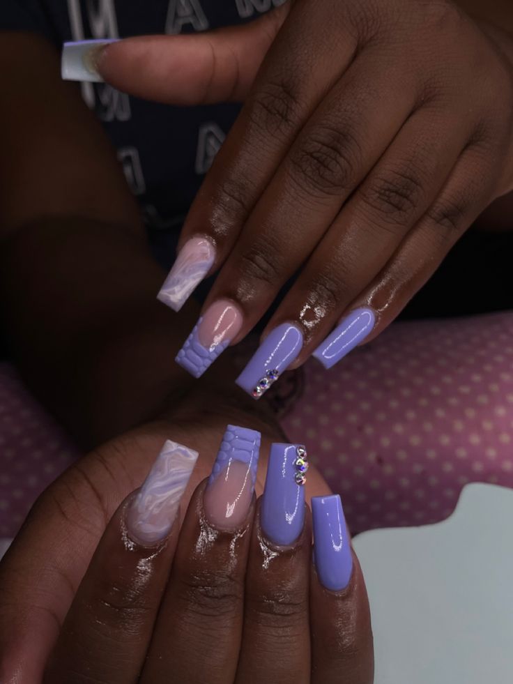 Lavender Ombre Acrylic Nails, Purple N Pink Nails, Medium Acrylic Nails Purple, Y2k Nails Short Purple, Medium Square Acrylic Nails Purple, Short Square Acrylic Nails Purple, Valentines Day Nails Purple, Short Purple Acrylic Nails, Purple Y2k Nails