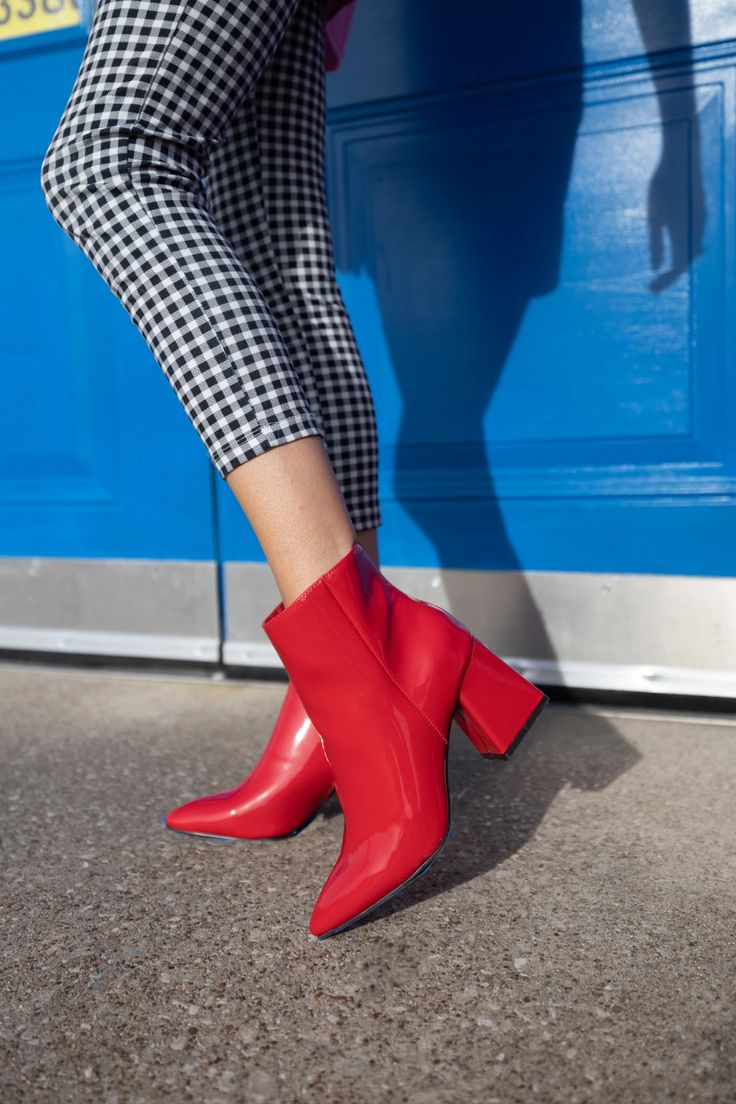 Apple Red Ankle Booties – Aspyn and Ivy Red Booties Outfit, Colorful Boutique, Colorful Outfit Ideas, Outfit Ideas Colorful, Boots Colorful, Red Ankle Boots, Booties Outfit, Red Booties, Eyes On Me